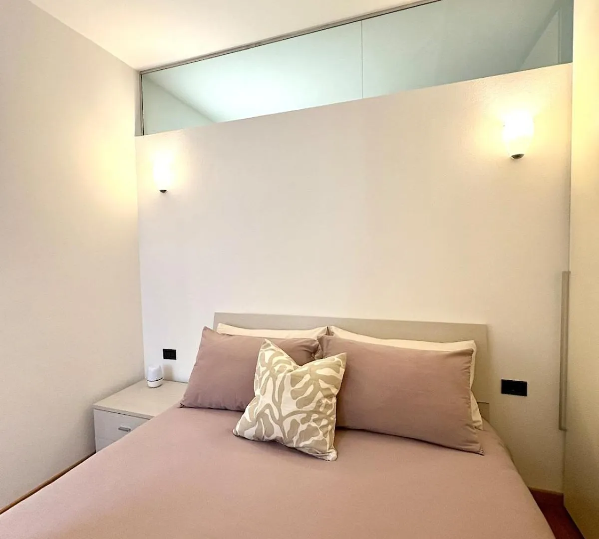 Juliet Apartment Bergamo 0*,